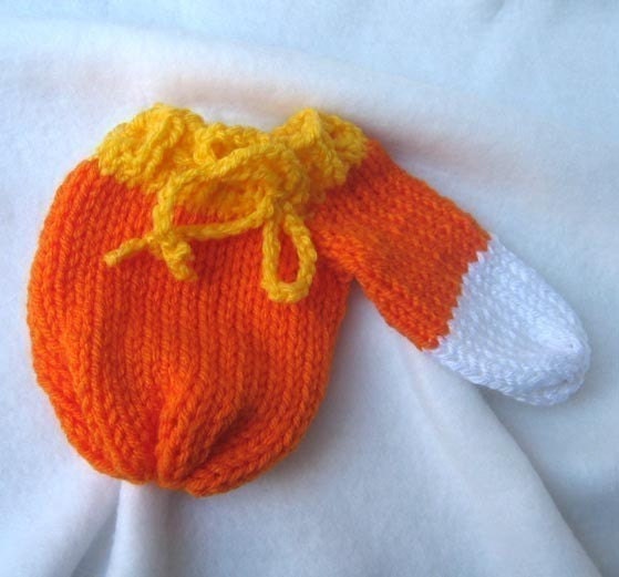 Willie Warmer - Candy Corn knitted accessory for men