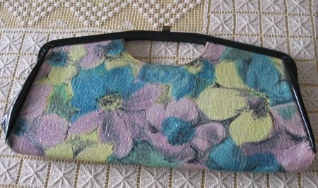 SALE Vintage 50's Large Floral Pebbled Vinyl Clutch Purse