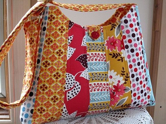 HOBO Purse Sling Handbag BOHO Adjustable Shoulder Strap Flea Market Fiesta Made in the USA