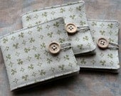 Small Linen Needle Book - green