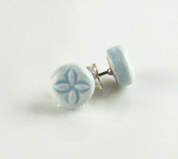 baby blue earrings