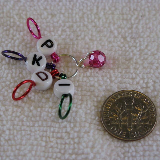 Swarovski Fuchsia Crystal Stitch Marker - Multi Purpose Marker With Storage Tin - US 10 - Item No. 749