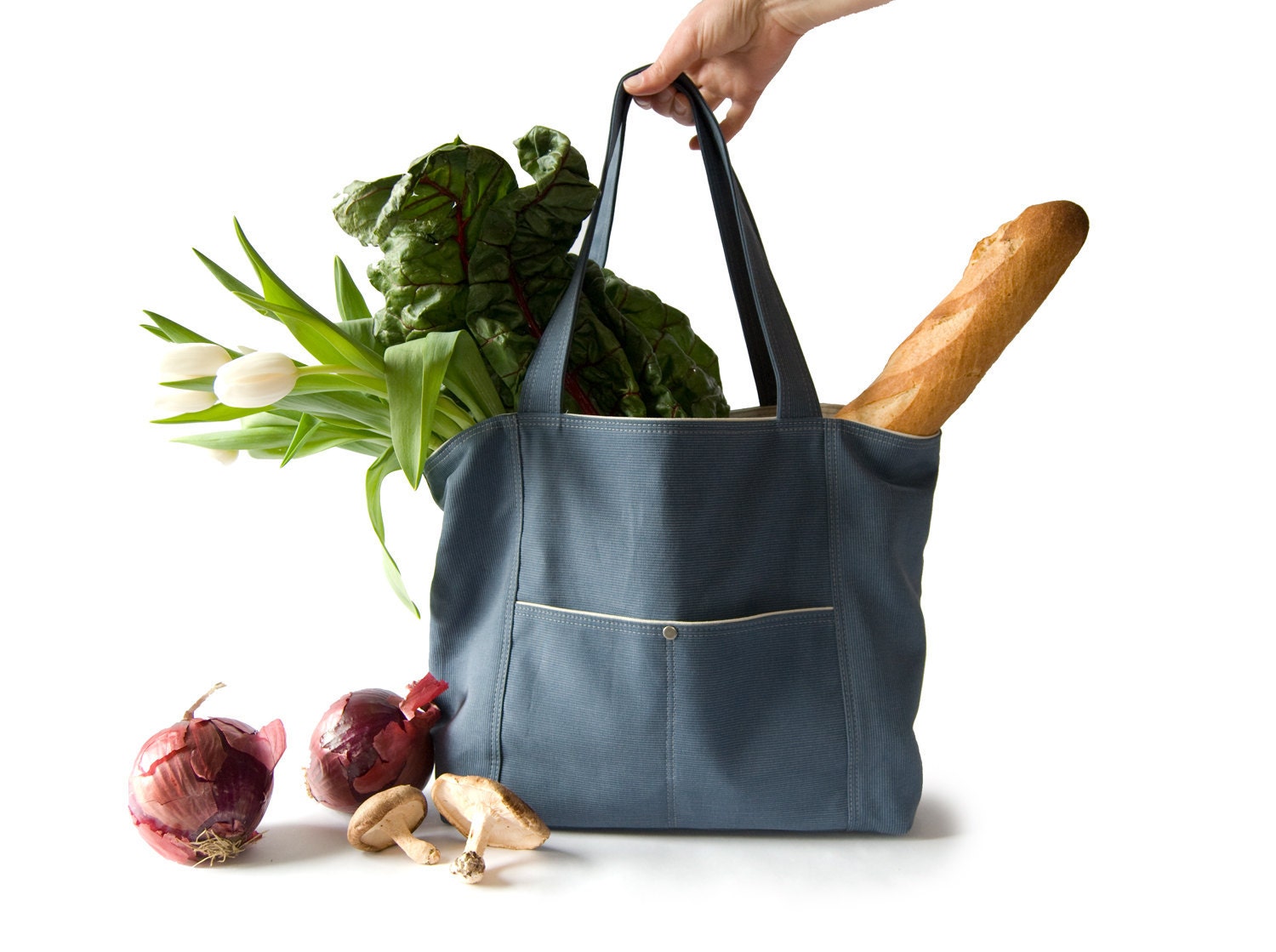 The Very Useful Tote in provincial blue - moop The Very Useful Tote in provincial blue - moop
