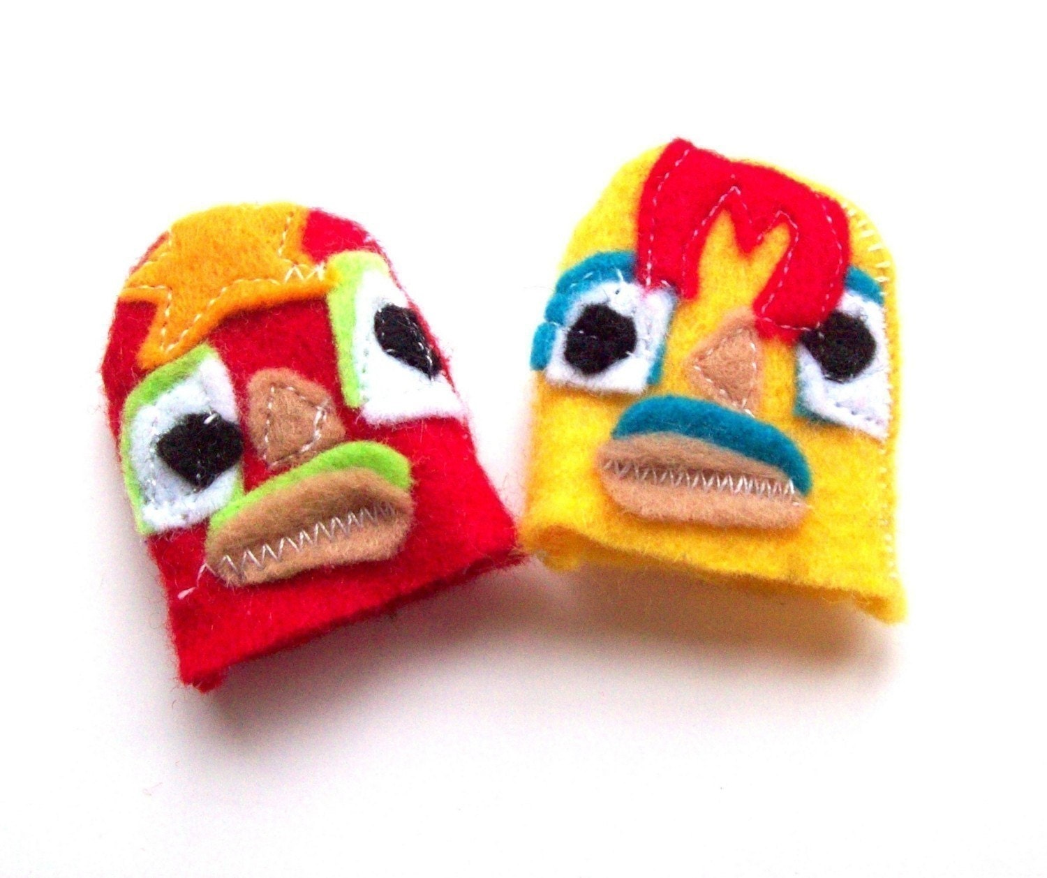 Luchador thumb wrestlers
