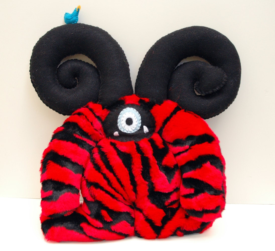 Calvin - Hand-stitched plush monster