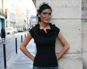 COCO - chic ruffled tee