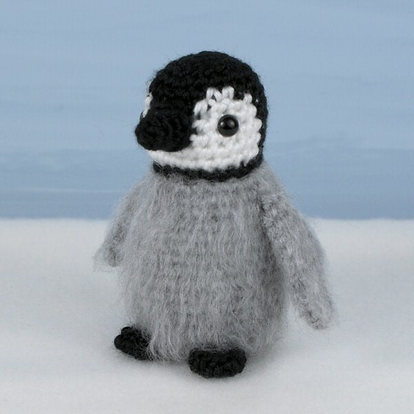 Baby Emperor Penguin amigurumi PDF CROCHET PATTERN
