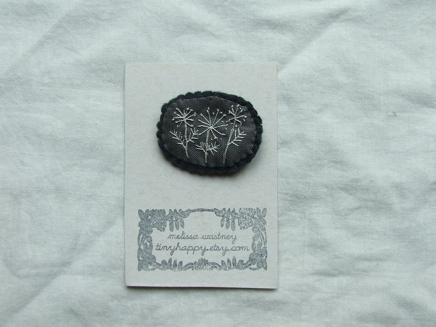 embroidered linen pin- queen anne's lace