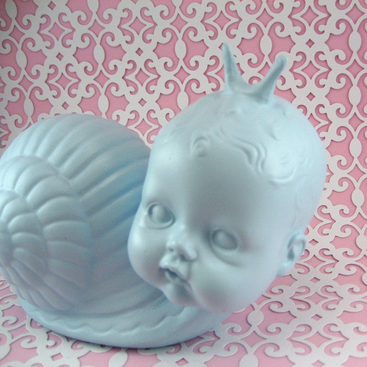 SiDeShOw ceramic SNAIL BOY made to order