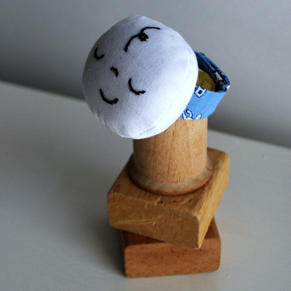 Shake It Baby Wrist Rattle in Retro Blue Toy Print