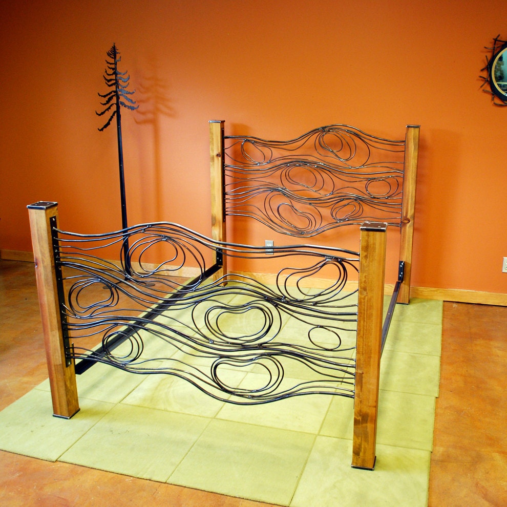 Wood Grain Bed of Steel and Cedar