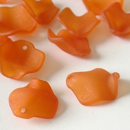12mm Orange Lucite Rose Petal Flowers - 10 Pieces