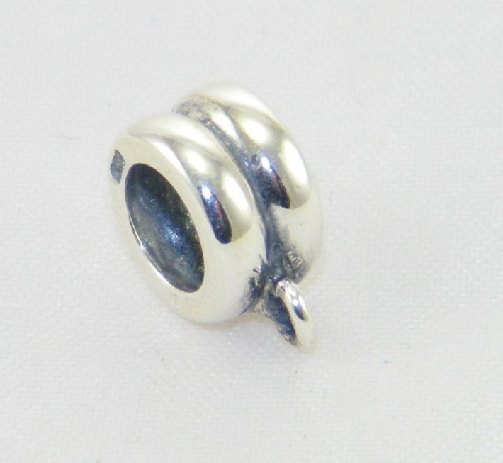Sterling silver pendant bail ring connector