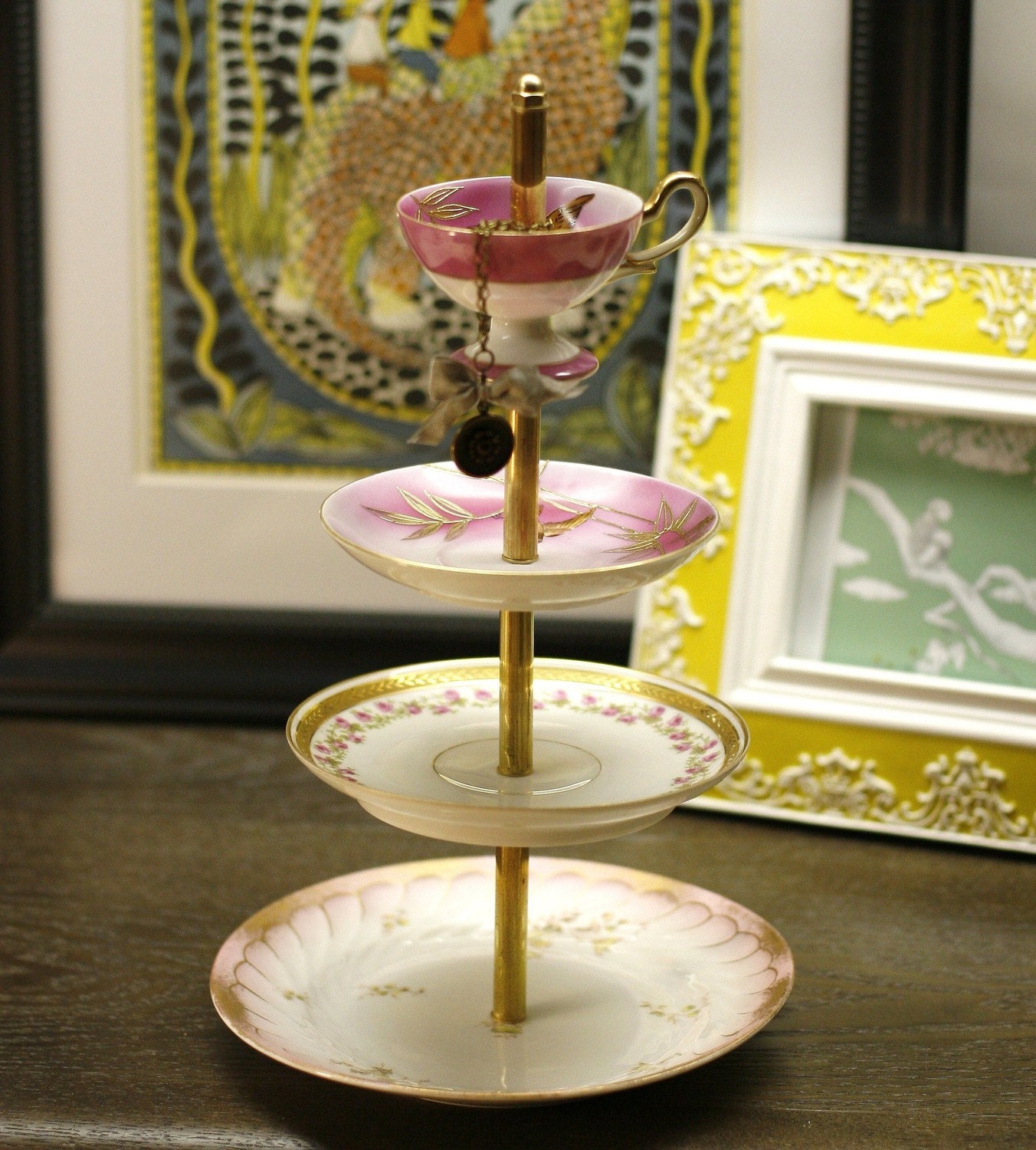 pink bird 4 tier antique jewelry stand