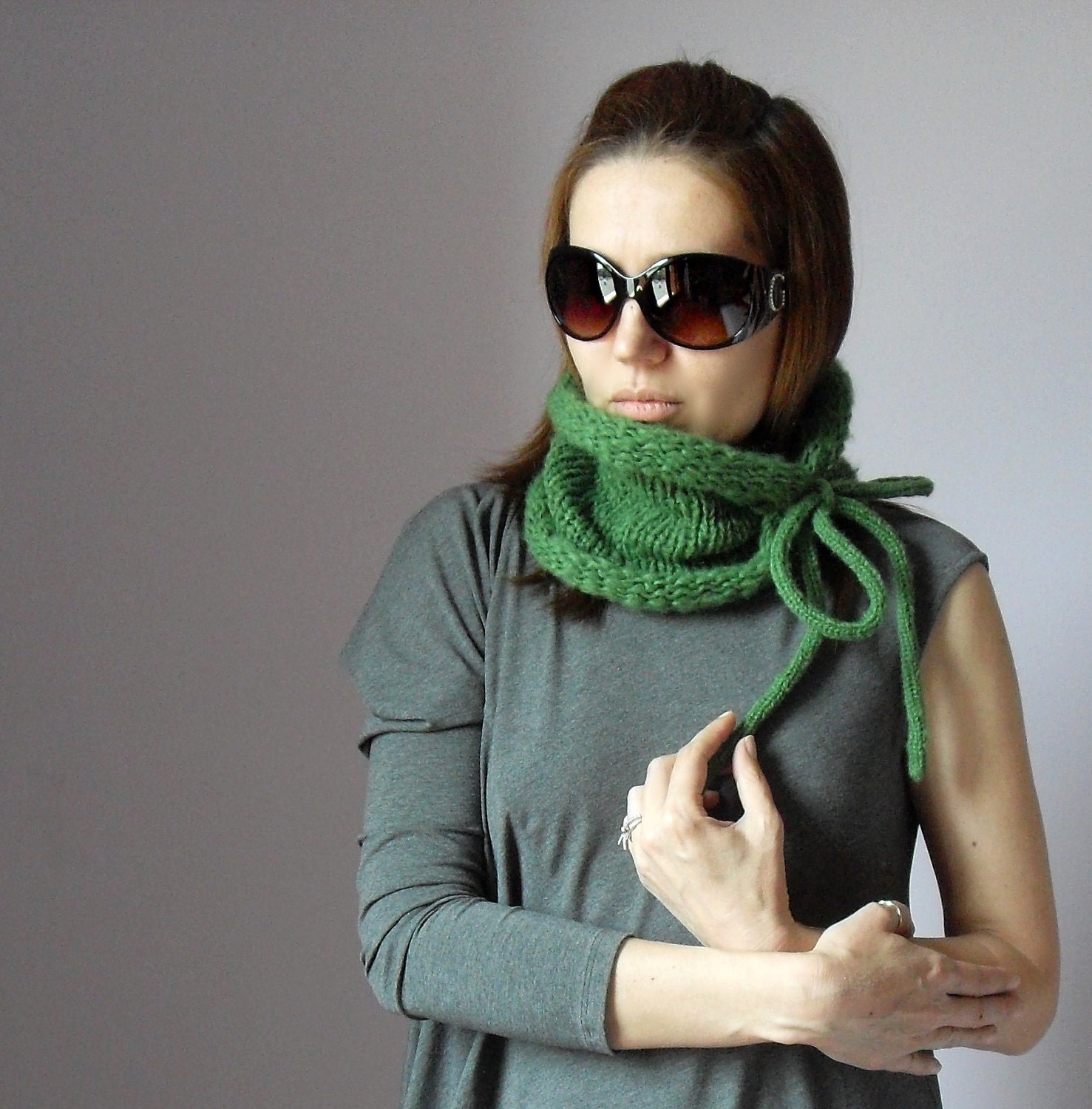 Knitted Cowl Green with bowtie Handmade - One size