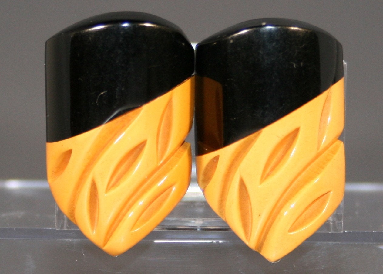 Pair of Bakelite Shoe or dress Clips.