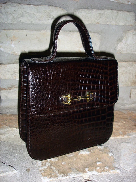 SCHOOLGIRL CHARM - 1980s vintage satchel bag
