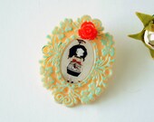Mademoiselle Bird  - brocade cameo brooch