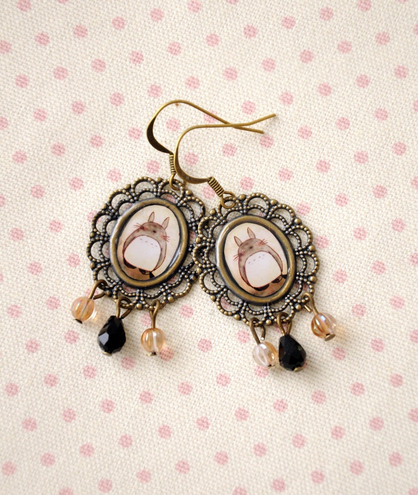 Totoro - cameo earrings