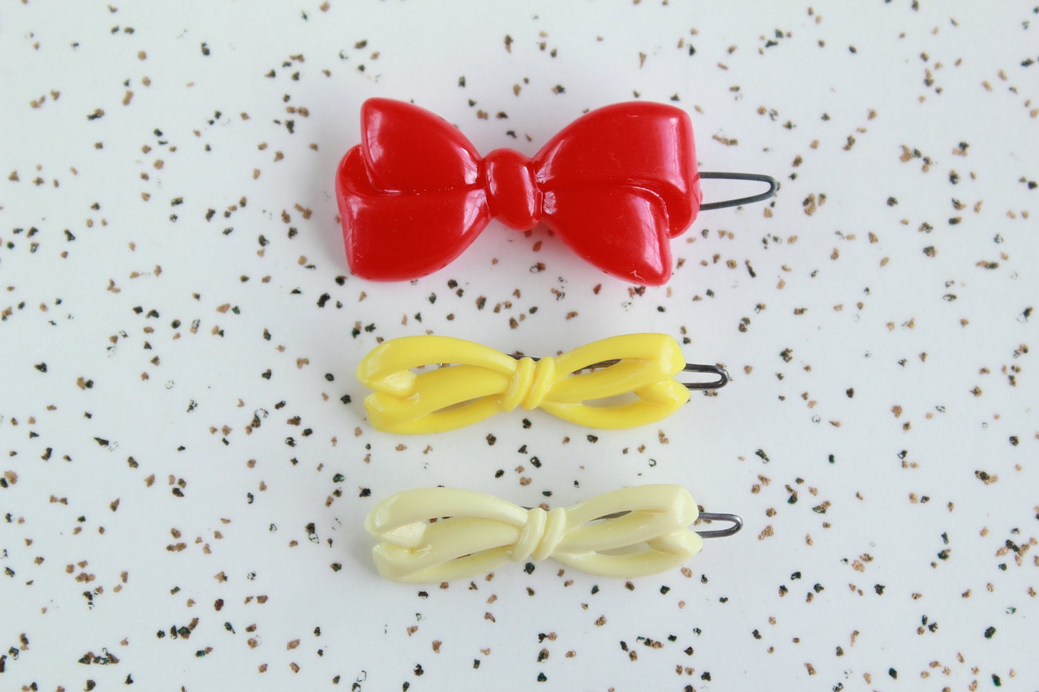 Red & yellow bows - vintage barrettes