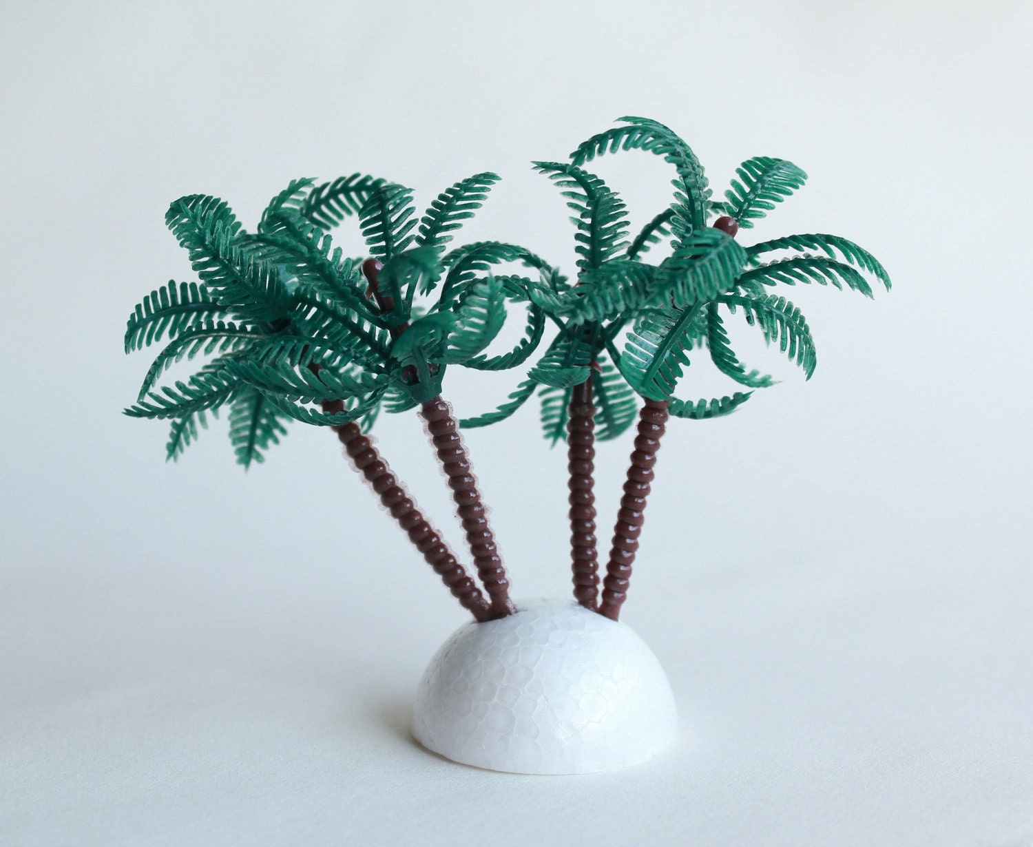 miniature-palm-tree-pair-cake-toppers-by-funkdaughter-on-etsy