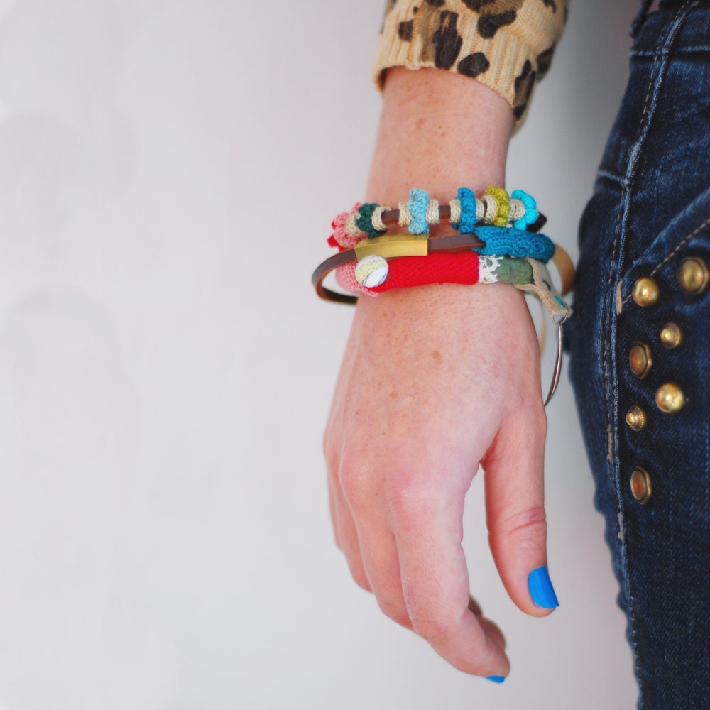 Mini felt bracelet