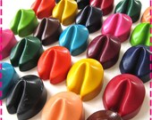 FORTUNE COOKIE CRAYONS Party Pack of 20 Favors - Eco-Friendly Toys in Red, Yellow, Pink, Green, Purple, Orange, Blue, Lime, Black, Etc.