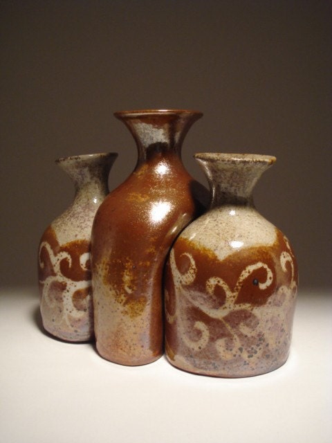 Metallic Spiral Bottle Cluster Trio