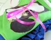 Pebbles BONE CLIP ONLY (very basic please read description and see picture before ordering)