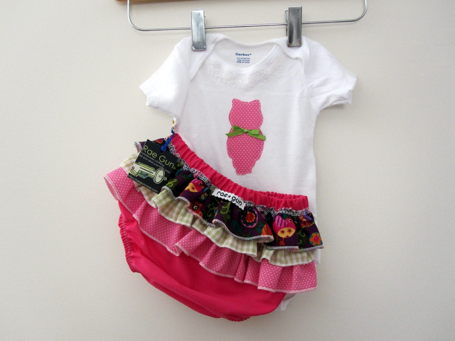 Girl - Lady Owl - Wrap around ruffle diaper covers gift set - Clothing