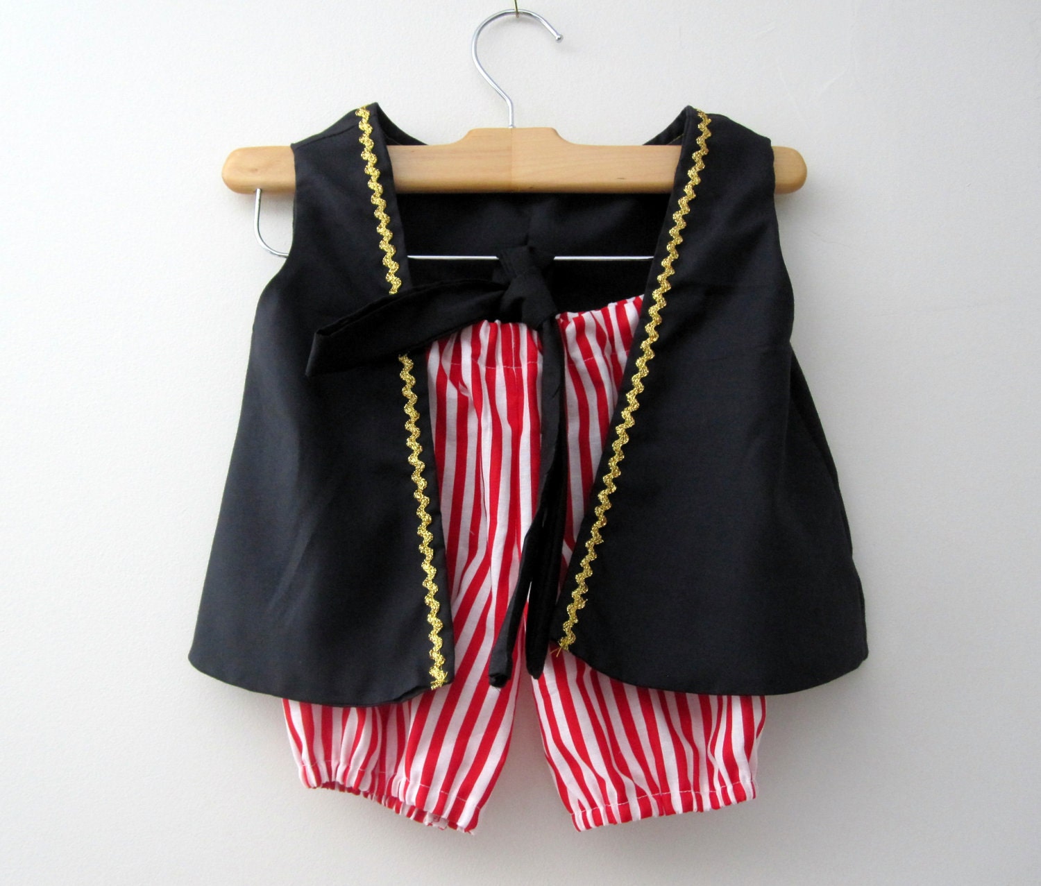 Pirate Boy Vest Knickers and Sash (red and white knickers pick the color sash)