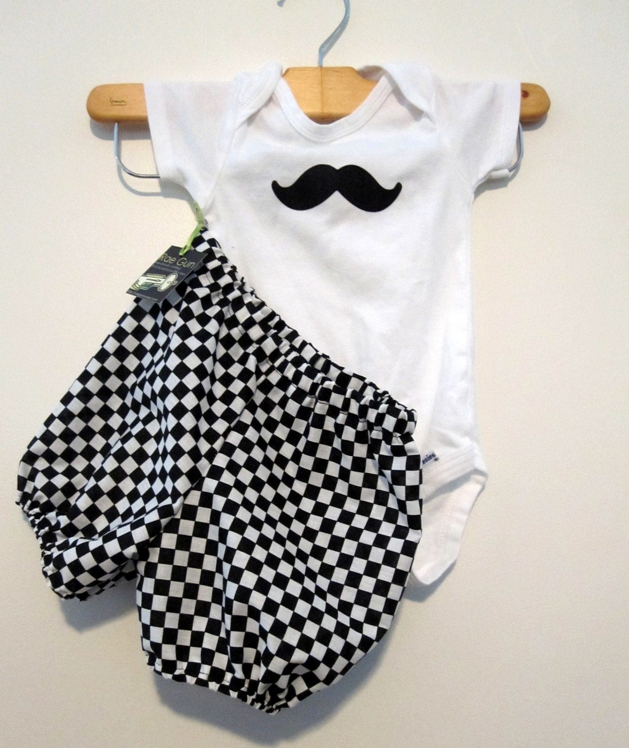 Mustache Onesie - Funny - Cheeky - Boy - Girl - Baby todler - moustache