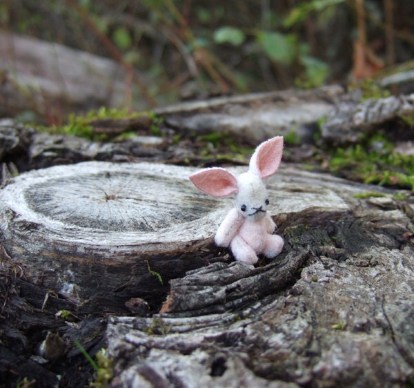 Micro Mini pink bunny rabbit by bear artist S Moog ONE INCH TALL quarter scale