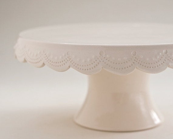 Small Cake Stand - 7 inch -  Vanilla Cream Scallop Stitching