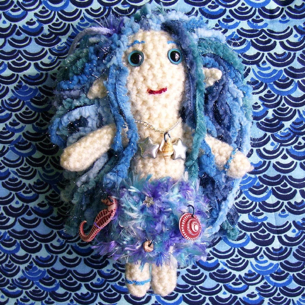 Crocheted fantasy mermaid art doll plushie - Meremenin