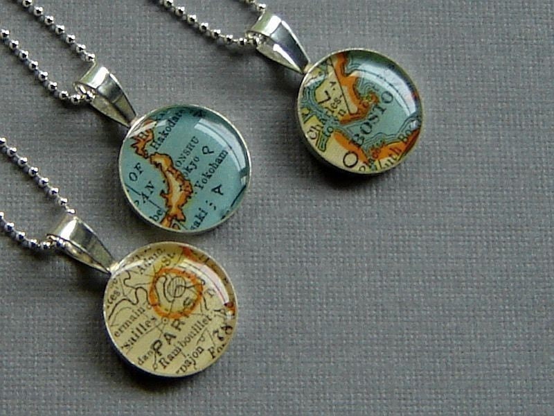 Map Necklace Sterling  Silver  Loop Style Custom Personalized with your City Vintage  Atlas