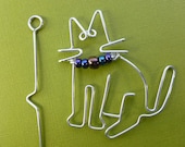 SITTING CAT shawl pin  wirework