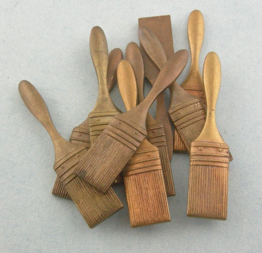Nifty Brass Paintbrush Findings