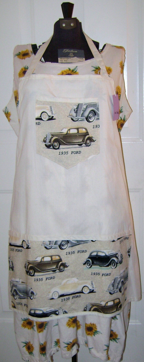 Apron with Pockets of 1935 Fords Cars   (2000)
