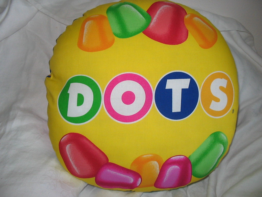 Dots Pillow (4003)