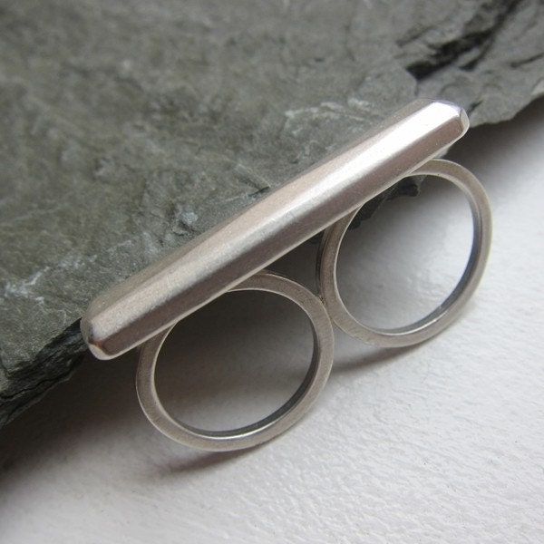 Silver double finger, knuckle duster geometric modern ring, two finger ring, sterling silver size 7/8