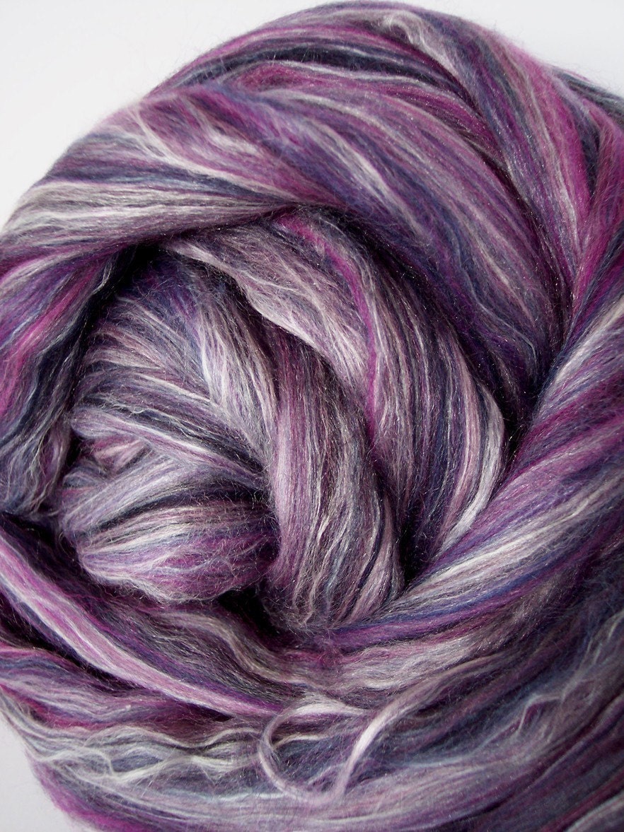 100g (3.53oz) 80 Merino, 20 Tussah Silk Four Times Blend Roving/Tops BLACKBERRY