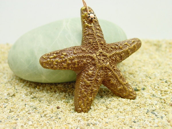45mm copper-tone handmade Sea Star Pendant with daisy bail - Beadcomber