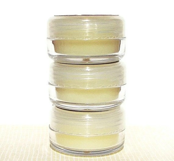Sandalwood Vanilla Solid Perfume in a Pot