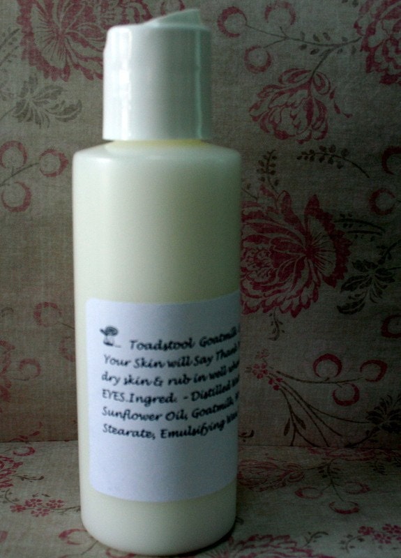 Lotion Dozen Roses Body Lotion Creamy and Light with Goatmilk from Toadstool Soaps