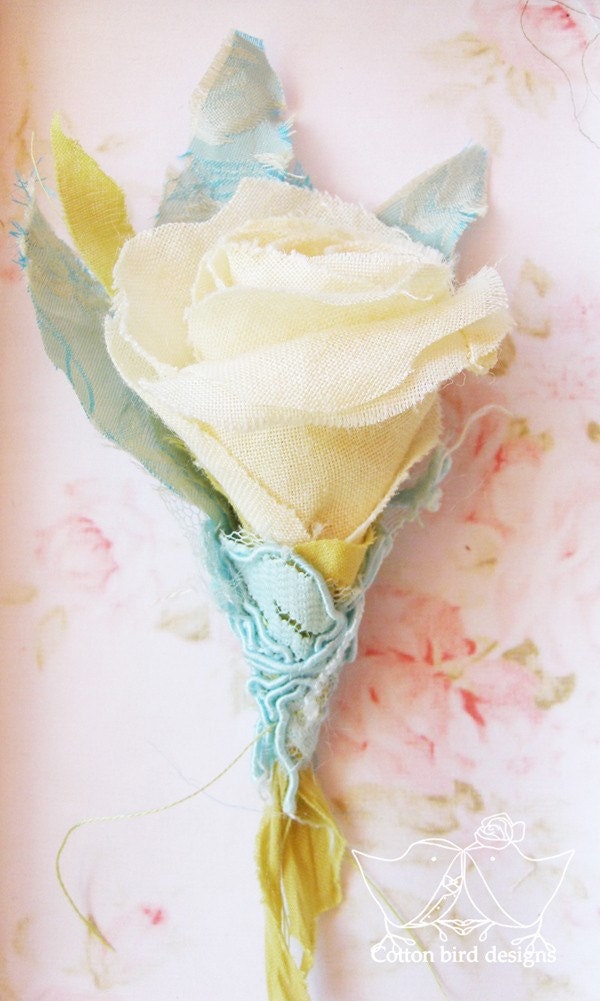 Linen Flower - Cream/Chartreuse/Robin egg blue