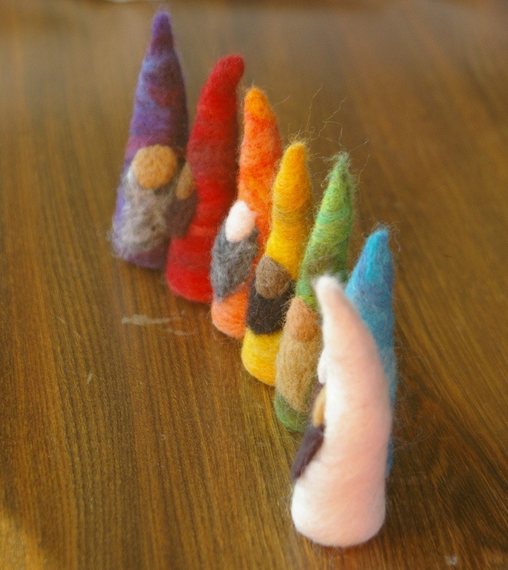 Day of the Week Gnomes (A Rainbow of Needlefelted Toys)