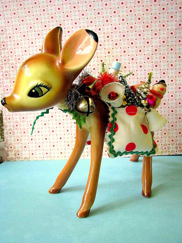 Vintage Adorable Deer Holiday Decoration