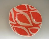 Ceramic bowl/ coral mod pattern