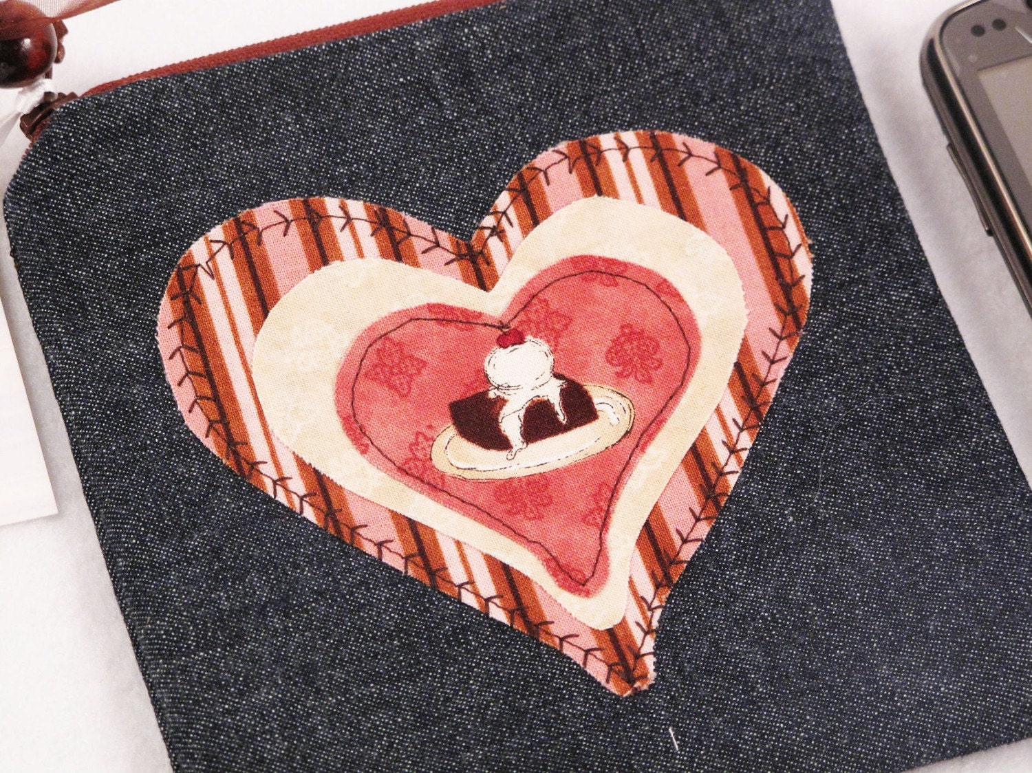 Zip Pouch I Heart Chocolate